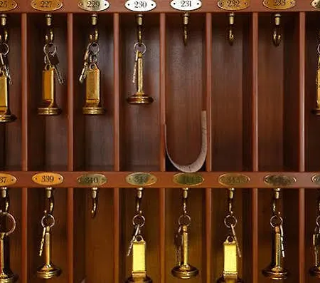 Almara دبلن