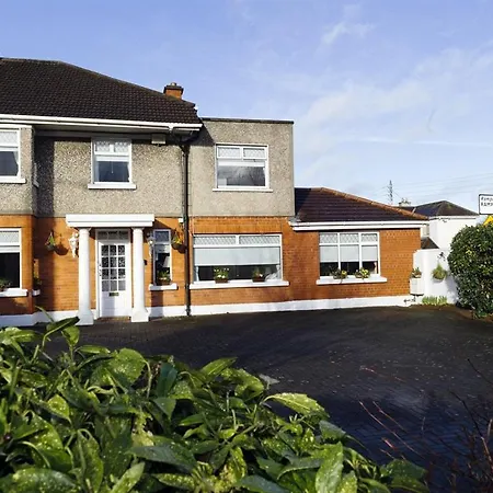 Almara Bed & Breakfast 3*