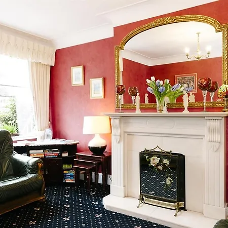 Almara 3* Dublin